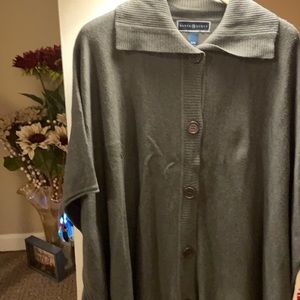 I have soft gray poncho it buttons up the front/ will look nice with jeans!!!